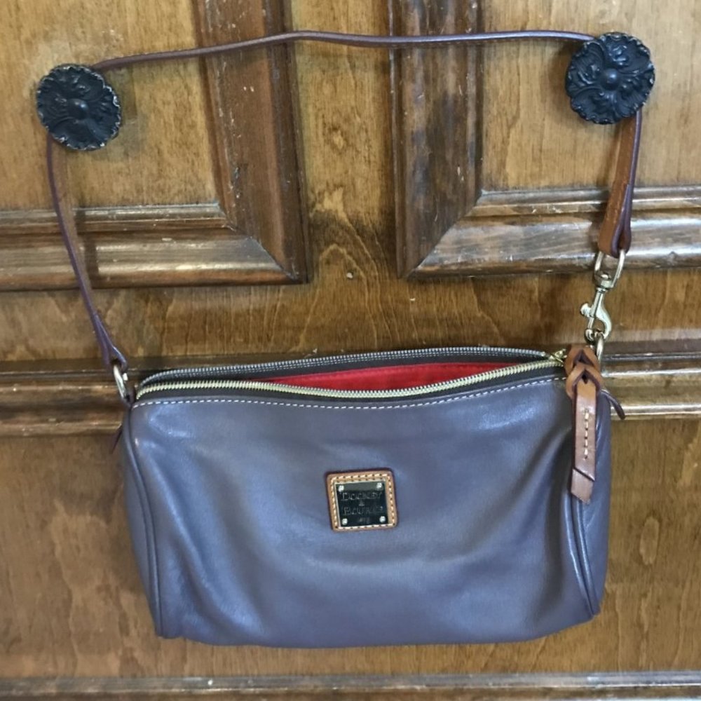 Dooney & Bourke small leather purse